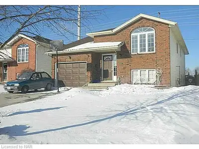 7701 CHARNWOOD Avenue, Niagara Falls, ON L2H 3E3