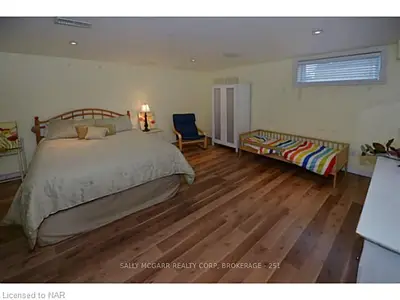 137 PAXTON Lane, Niagara-on-the-Lake, ON L0S 1J0