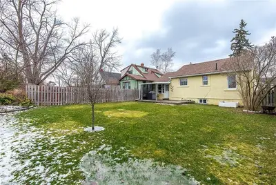 11 Wade Street, Welland, On L3c 5h3