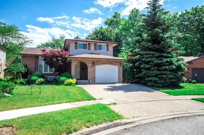 7322 Edenwood Court, Niagara Falls, On L2j 4e3