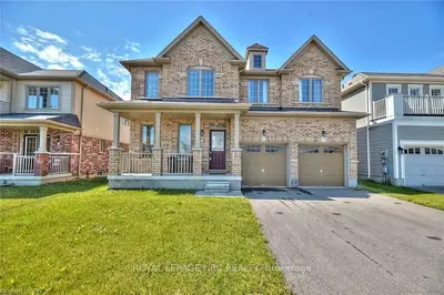 8859 Dogwood Crescent, Niagara Falls, On L2h 2y6