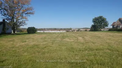 638 Queenston Road, Niagara-on-the-lake, On L0s 1j0