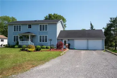 3633 Garrison Road, Fort Erie, On L0s 1n0