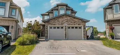 8715 Jennifer Crescent Crescent, Niagara Falls, On L2h 0j1