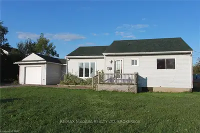 341 Emerick Avenue, Fort Erie, On L2a 2w8