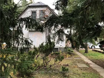 6534 Bellevue Street, Niagara Falls, On L2e 1z1