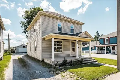 93 King3 Street, Port Colborne, On L3k 4g1