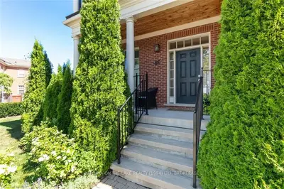 86 Garrison Village Drive, Niagara-on-the-lake, On L0s 1j0