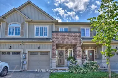 5084 Alyssa Drive Drive 22, Lincoln, On L0r 1b2