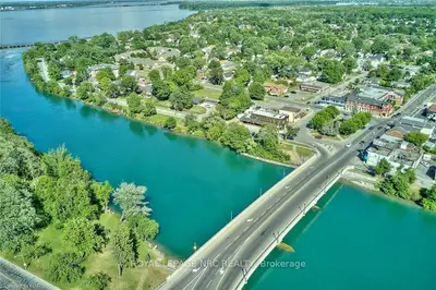 8849 Roosevelt Street, Niagara Falls, On L2g 7a5