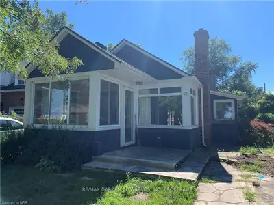 61 CHRISTIE Street, St. Catharines, ON L2N 5H5