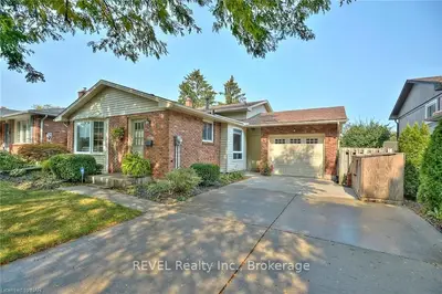 7359 Greenboughs Road, Niagara Falls, On L2j 3y8