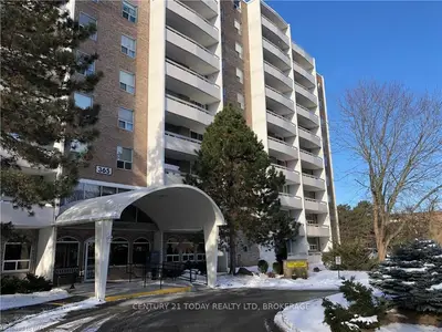 365 GENEVA Street 206, St. Catharines, ON L2N 5S7