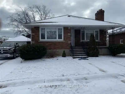 44 CARTER Street, Port Colborne, ON L3K 3J6