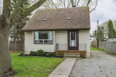 14 Castlereagh Street, Niagara-on-the-Lake, ON L0S 1J0