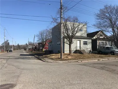 127 WILCOX Avenue, Sault Ste Marie, ON P6B 1V4