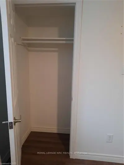 58 Angela Crescent, Niagara-on-the-lake, On L0s 1j1