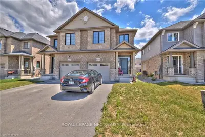 9553 Tallgrass Avenue, Niagara Falls, On L2g 0y2