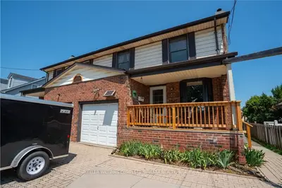 8001 WOODBINE Street, Niagara Falls, ON L2H 1C8