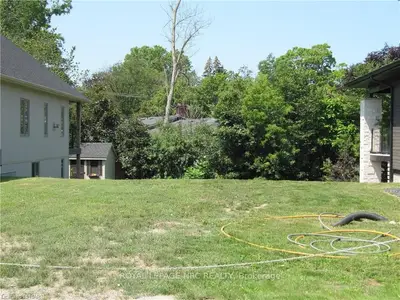 81 Mackenzie King Avenue Avenue, St. Catharines, On L2r 7k6