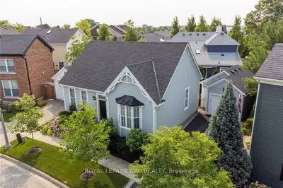 9 Samuel Street, Niagara-on-the-lake, On L0s 1j0