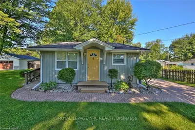 345 LAKEWOOD Avenue, Fort Erie, ON L0S 1B0