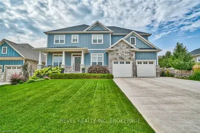 16 CREEKSIDE Drive, Niagara-on-the-Lake, ON L0S 1P0