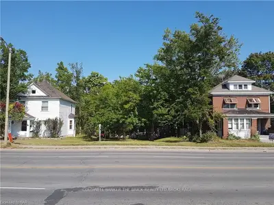 7049 LUNDYS Lane, Niagara Falls, ON L2G 1W1