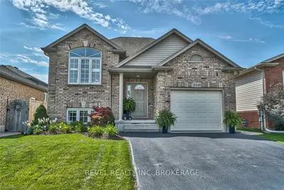8340 RACEY Avenue, Niagara Falls, ON L2H 3M7