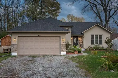 454 GRANDVIEW Road, Fort Erie, ON L2A 4T5