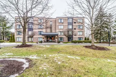 61 PAFFARD Street 202, Niagara-on-the-Lake, ON L0S 1J0