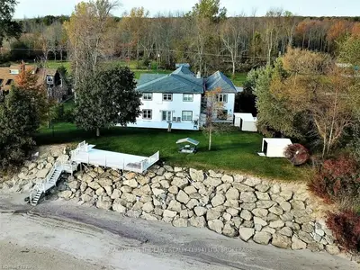 12479 LAKESHORE RD Road, Wainfleet, ON L0S 1V0