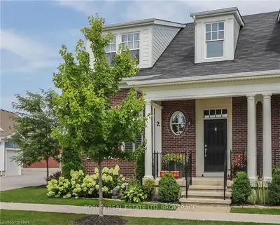 2 BLACKBIRD Street, Niagara-on-the-Lake, ON L0S 1J0