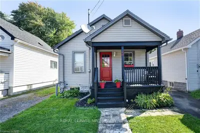 26 Mcalpine Street S, Welland, ON L3B 1T6