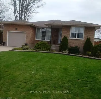 594 STANLEY Street, Port Colborne, ON L3K 5W8