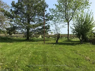 1384 YORK Road, Niagara-on-the-Lake, ON L0S 1P0
