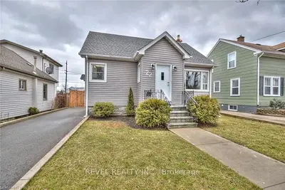 22 Carter Street, Port Colborne, ON L3K 3J6
