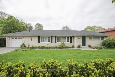 208 MARY Street, Niagara-on-the-Lake, ON L0S 1J0