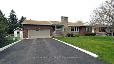 56 HAMPTON Avenue, Port Colborne, ON L3K 5R7
