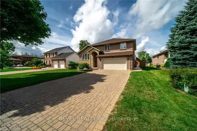 34 WESTWOOD Drive, Port Colborne, ON L3K 6B9