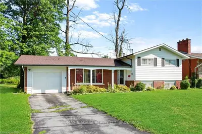 213 WALDEN Boulevard, Fort Erie, ON L2A 1R6