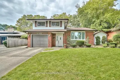 4195 Glenayr Avenue, Niagara Falls, ON L2E 6K1