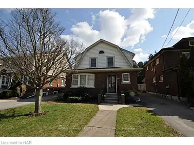5070 VALLEY WAY Street, Niagara Falls, ON L2E 1W7