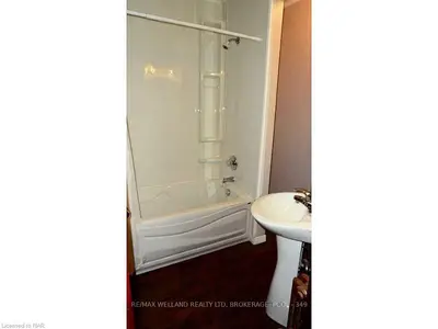 107 Grassie Avenue, Port Colborne, On L3k 2a1