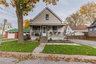 68 Queen Street, Welland, ON L3C 1R9