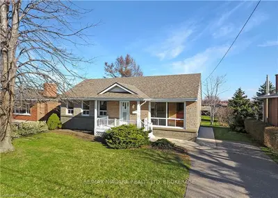 255 BERTIE Street, Fort Erie, ON L2A 1Z5