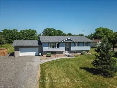 4975 CANBOROUGH Road, West Lincoln, ON L0R 2J0