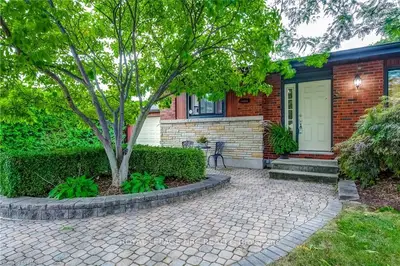5 ANDRES Street, Niagara-on-the-Lake, ON L0S 1J0