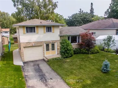 17 CEDAR Street, Port Colborne, ON L3K 2T8