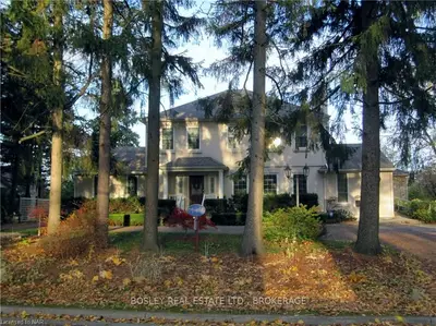 511 CHARLOTTE Street, Niagara-on-the-Lake, ON L0S 1J0